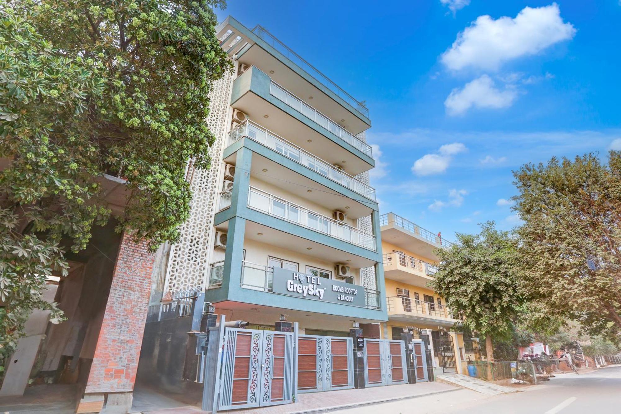 Hotel Greysky Medicity Gurgaon Exterior foto